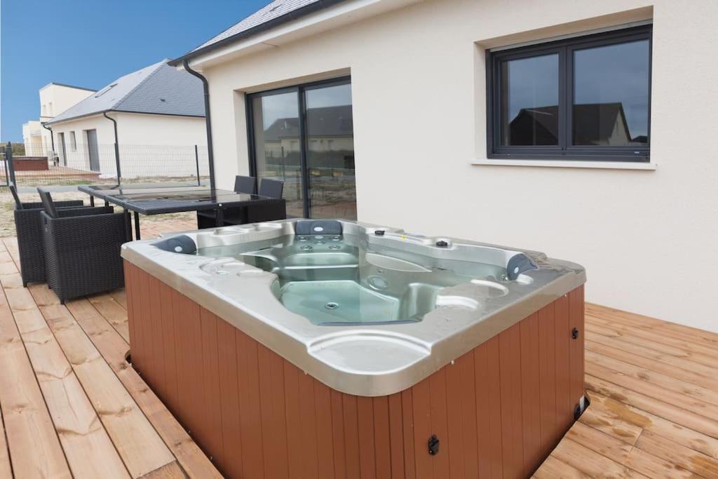 Villa En Bord De Mer Spa / Sauna Bretteville-sur-Ay Kültér fotó