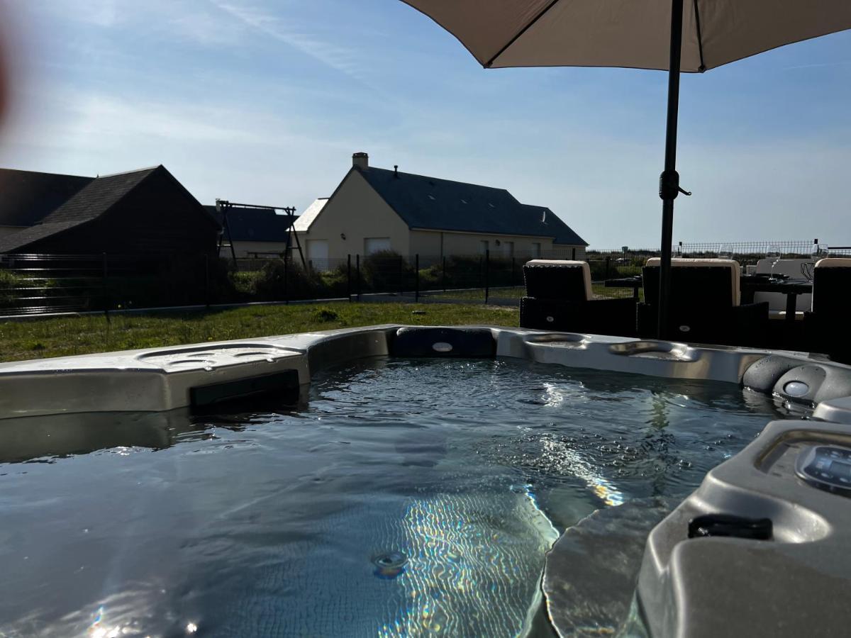 Villa En Bord De Mer Spa / Sauna Bretteville-sur-Ay Kültér fotó